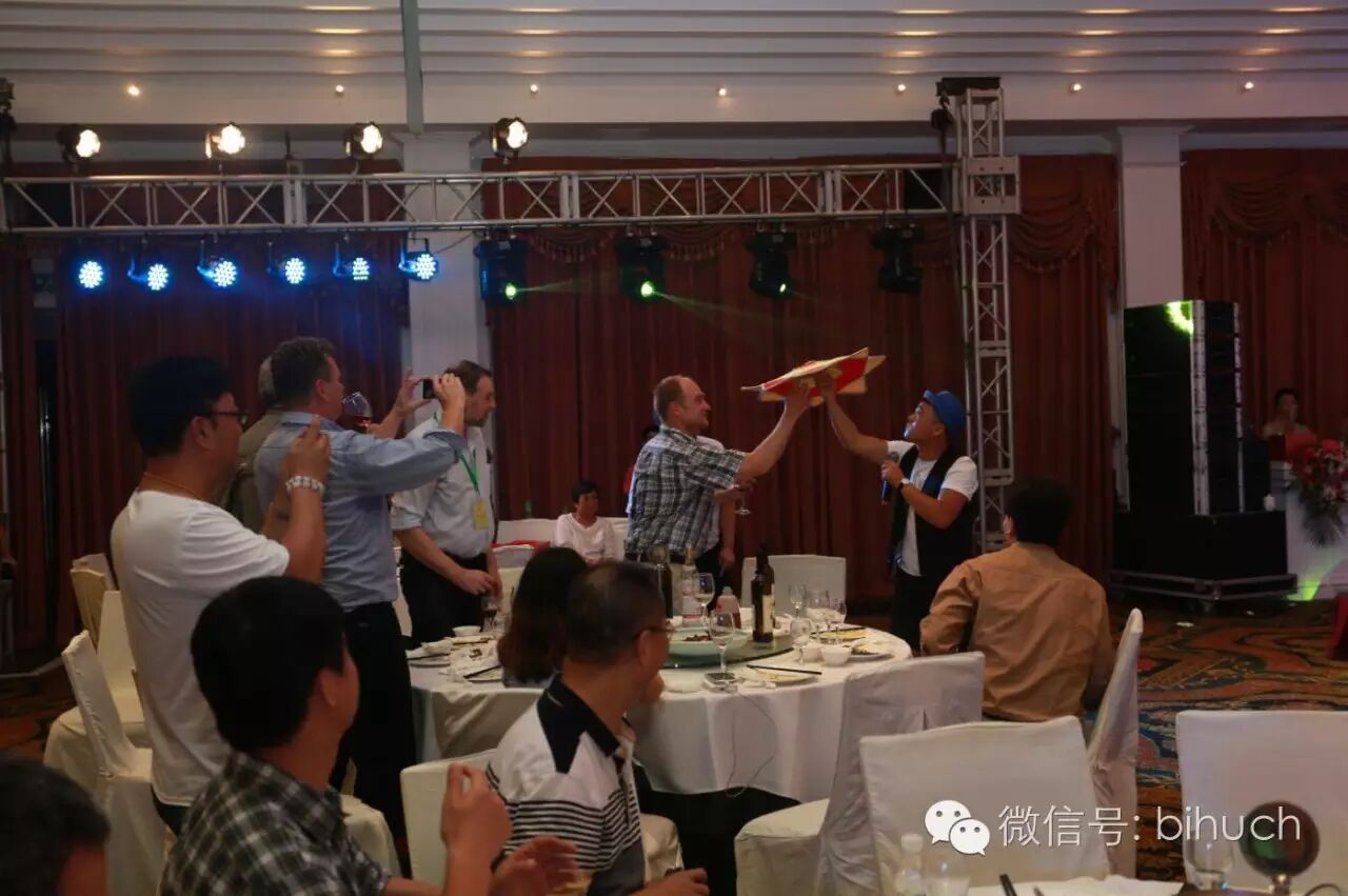 10.1�����̻�������ͬף�������