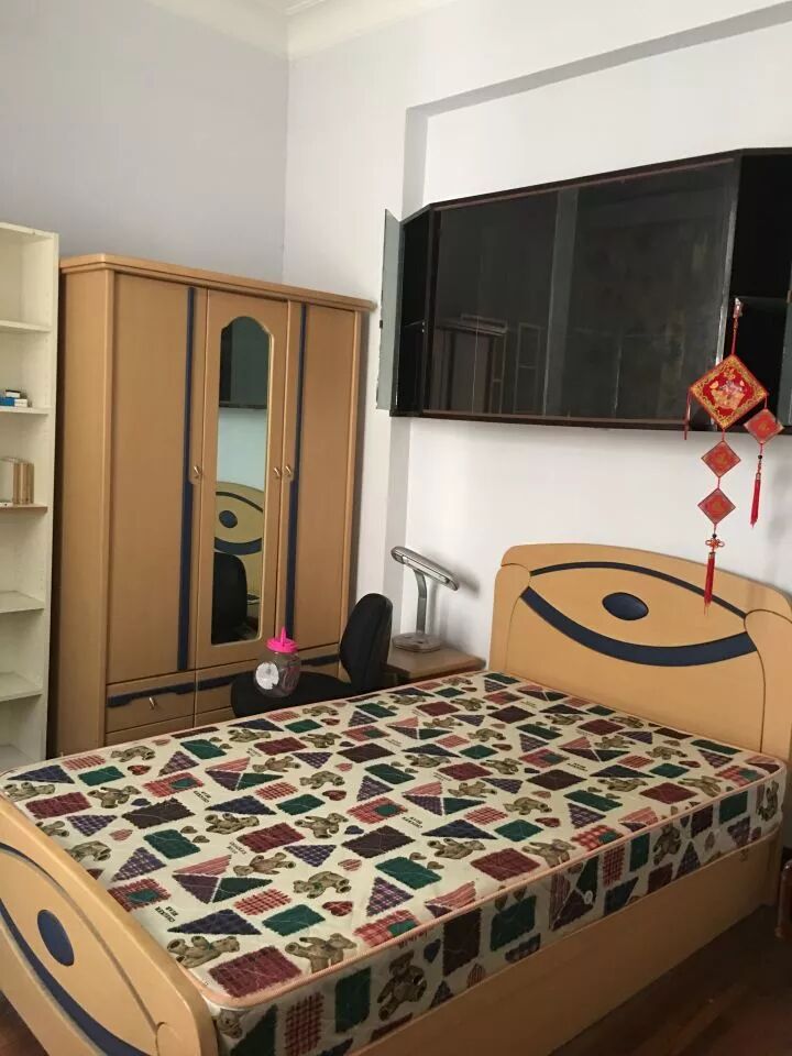 60平米老房改造，破旧出租房变身巴黎复古风