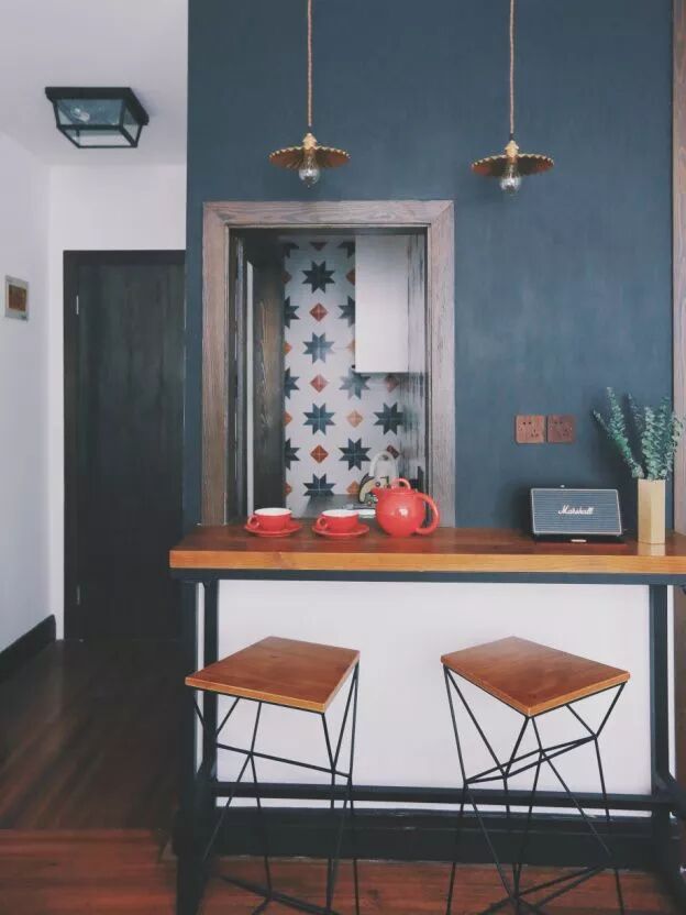 60平米老房改造，破旧出租房变身巴黎复古风