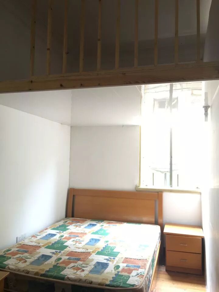 60平米老房改造，破旧出租房变身巴黎复古风