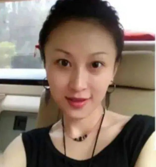 杨子前妻陶虹:离婚是无奈之举,和前夫老婆是朋友,女儿成她骄傲