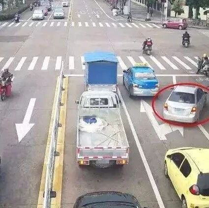 交通部门为减轻车主压力，这5种违章行为不再扣分，车主喜笑颜开