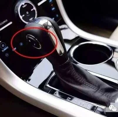 变速箱上的“+”和“-”是什么意思，车主：开车5年，还真没用过