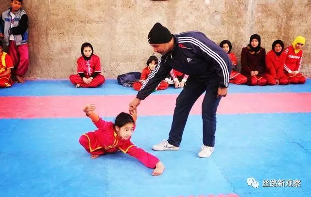 中国武术在阿富汗：老师学生都是阿富汗人，举步维艰收到死亡威胁