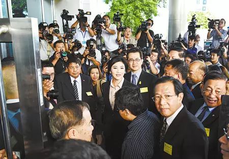 她曾是国家总理,如今却在街头卖大米...... - 超人 - xji630203525700水上人 她曾是国家总理,如今却在街头卖大米...... - 超人 - xji630203525700水上人