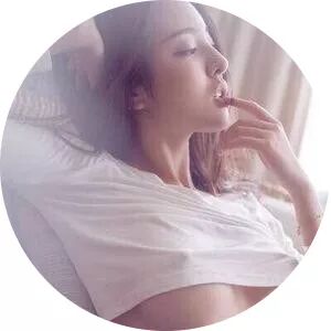 最近很流行一个游戏: 敢不敢告诉别人你怀孕了......