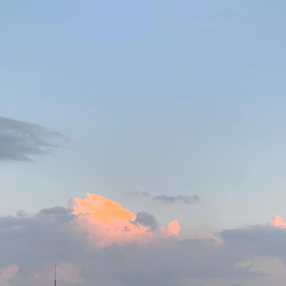 正在聆听的辽阔天空