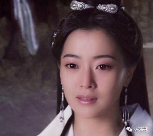 金喜善女儿“整容”式长大,“以前嫌她丑,现在追成狗”