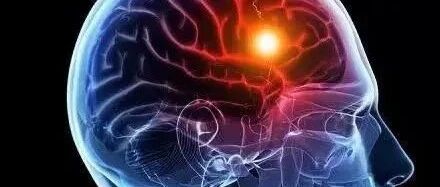 大拇指上暗藏的一个中风信号， 一旦出现赶紧就医！