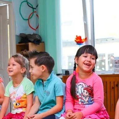 星二代幼儿园内幕曝光：如此“捷径”，点痛千万家长！