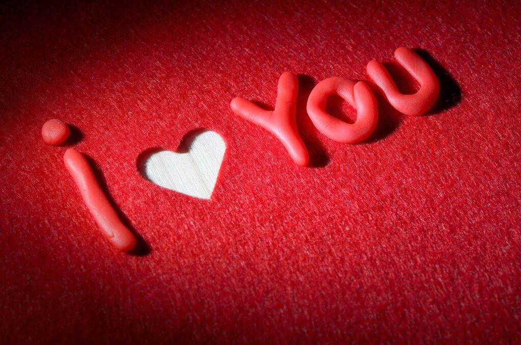 12星座示爱的小暗语，你错过了几个？