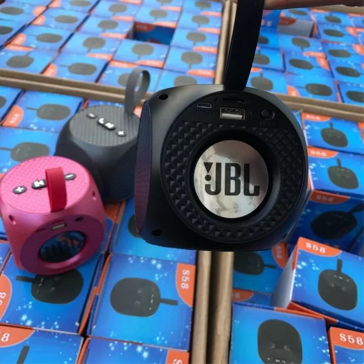 JBL骰子音响,低频“过敏”人群的福音,JBL EVEREST 710好听到耳朵怀孕!售价158