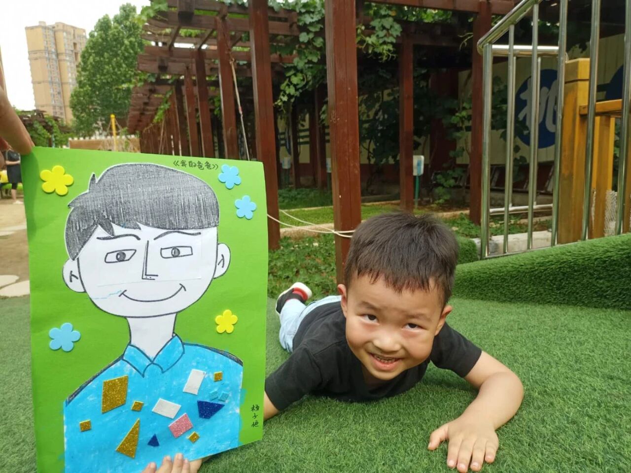 喔^^爸爸在孩子心中是这个形象噢！-幼师课件网