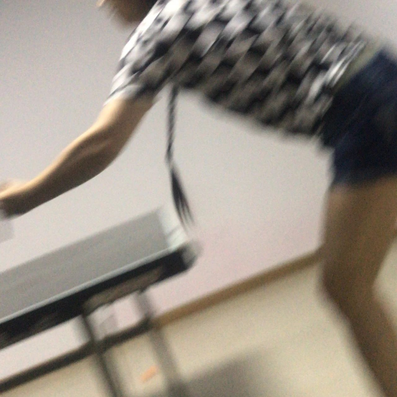 躺赢是欺骗人变穷的手段