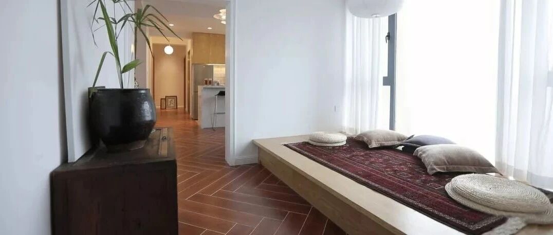 市中心57㎡最强违建房：没屋顶，一家五口每天露营、烧烤、泡温泉