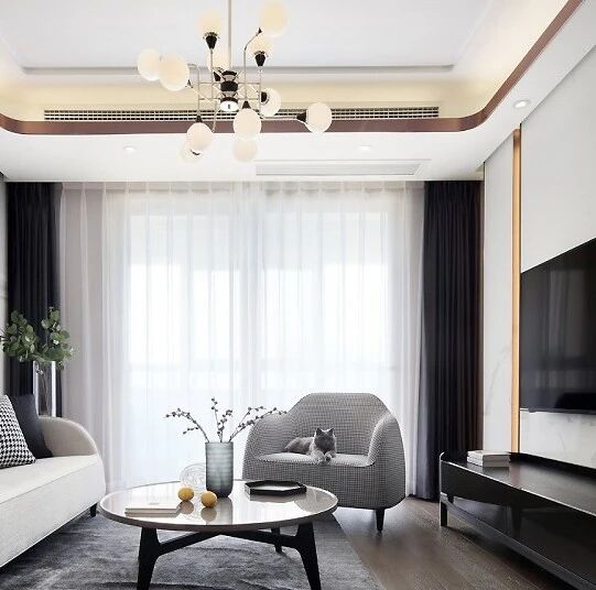 85㎡现代轻奢，色彩以灰色为主色调，时尚艺术