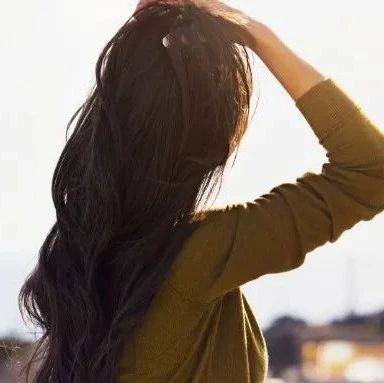 大S离婚3个月后，和初恋闪婚：什么样的人最容易旧情复燃？