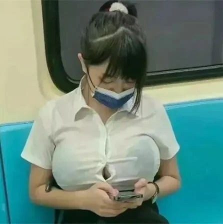 这位小姐姐，你是不是压力很大啊？