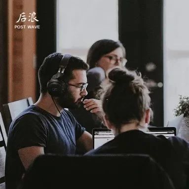 “社恐”也能学会的开场白，打开《工作中的沟通艺术》，提升职场软实力