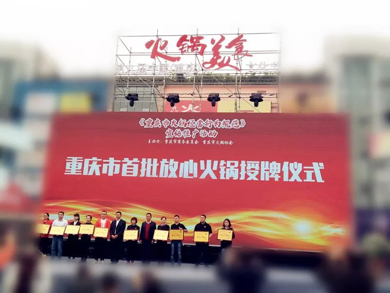 https://image.ipaiban.com/upload-ueditor-image-20171113-1510548695754096589.jpg