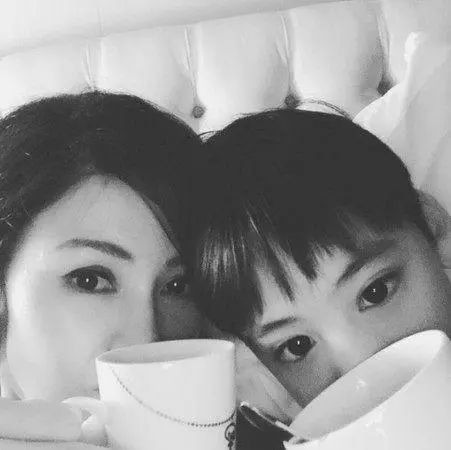 陈慧琳儿子,张柏芝儿子,李嘉欣儿子,差别不是一般地大