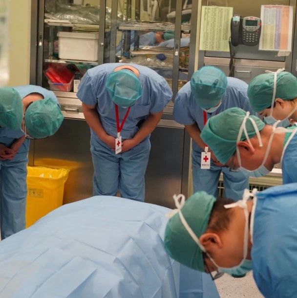 27岁清华医生去世，捐献器官救5人！这是他最后一次救人……