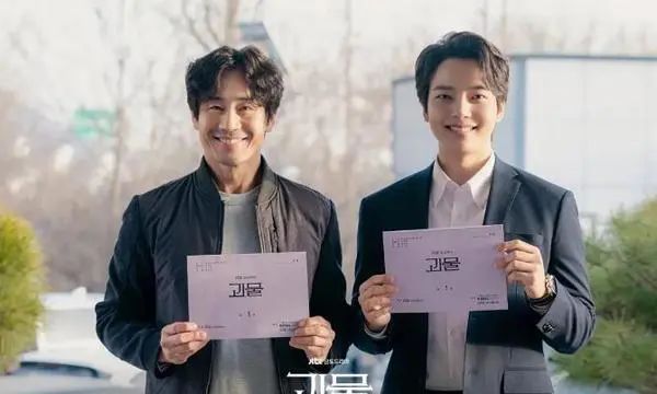 JTBC2021不得不提的一部剧吕珍九-申河均演技封神