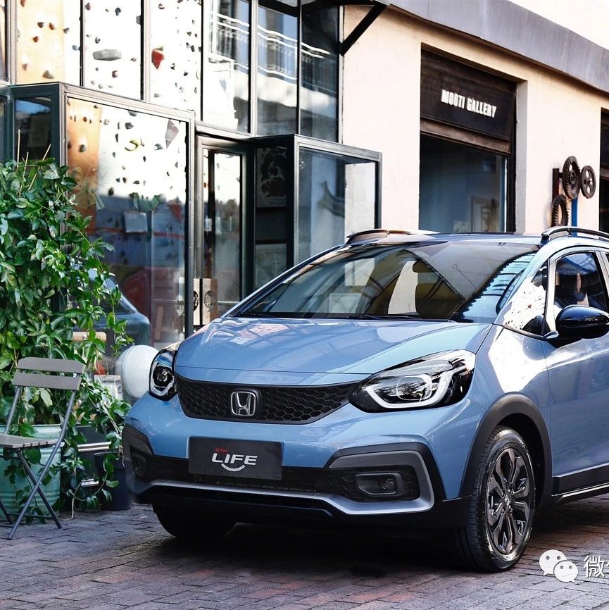 A0级精品小型车对比，东风本田LIFE和大众Polo Plus，谁更值得一看？