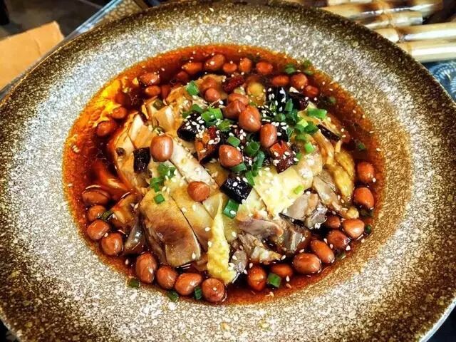 这所985大学被调侃为“巨无霸”大学，但其口碑很好全国知名