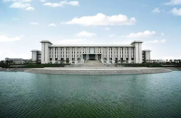 其实我想说，东南大学这所优秀的985大学真的不在福建省