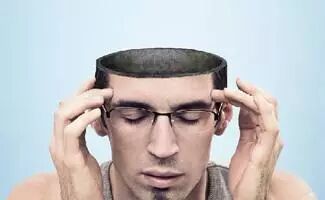 读大学，除了学习我们的专业课之外，我们还要学习什么