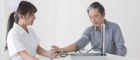 血管堵，脚先知，脚上出现4种“异象”暗示血管很脏！