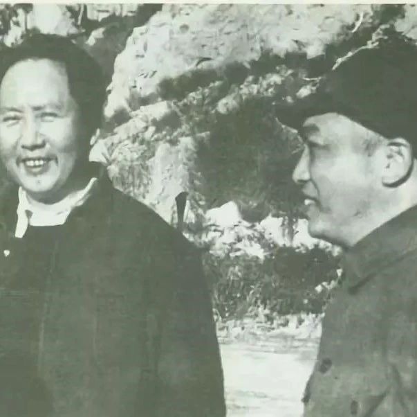 毛主席写给彭德怀的这首诗，推迟了半个世纪才发表，英风浩荡，正气长存！