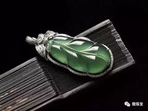 翡翠挂件满满的寓意你都了解多少？