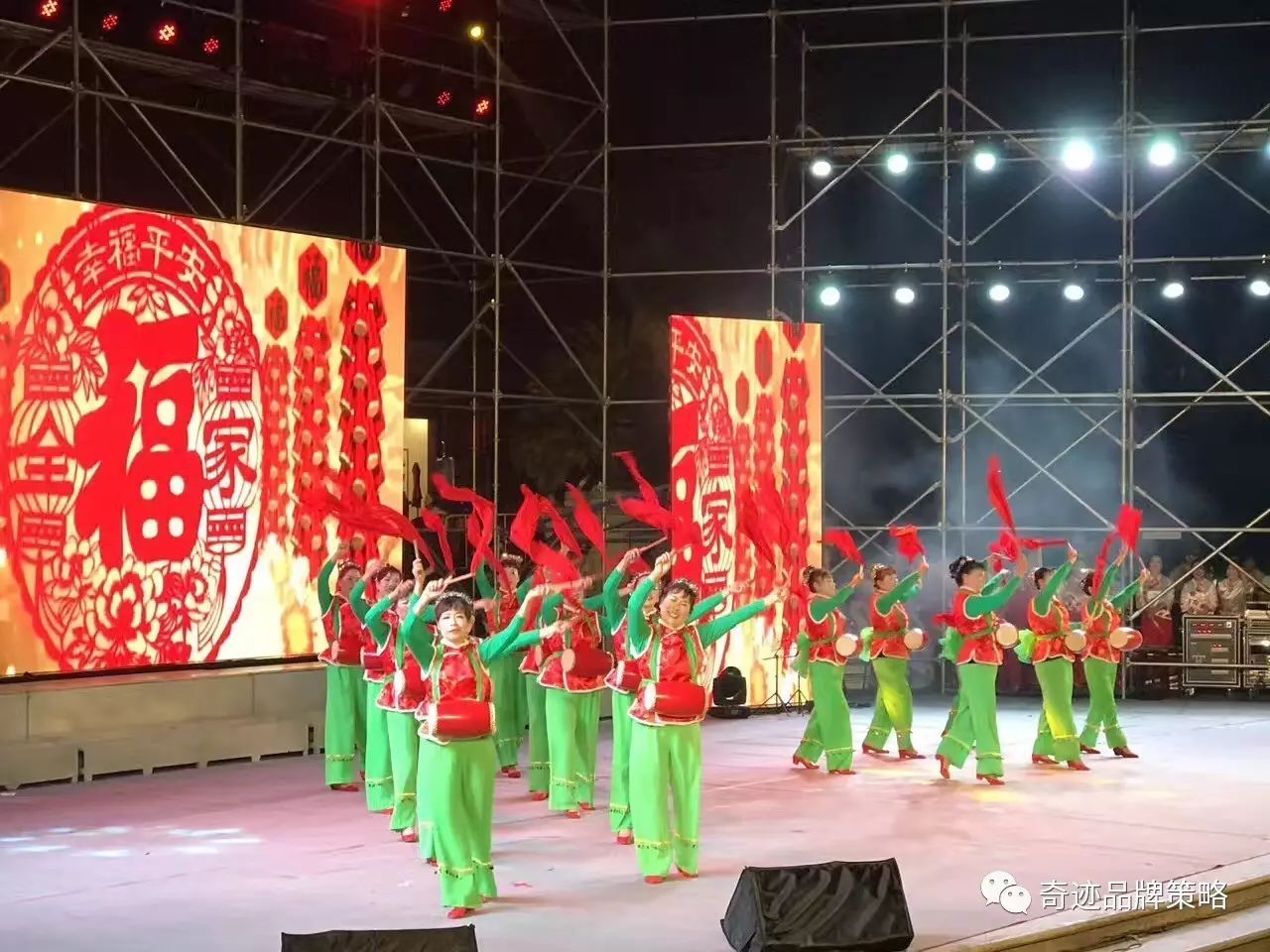 临海老年大学30周年校庆 台州影剧院 崇和门广场双重震撼演出 浙江米洛克文化传播有限公司企业官网