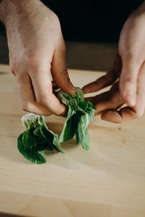 食物|【当心】这些东西让人吃了老10岁！很多人都喜欢吃...