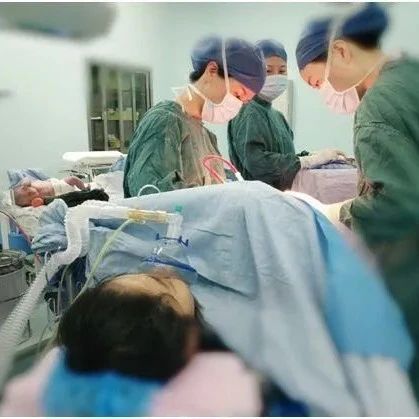 头胎顺产，二胎却难产需要手术，为什么越生越困难？