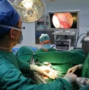 备孕发现有子宫肌瘤，是先做手术去肌瘤，还是带瘤孕孩子？