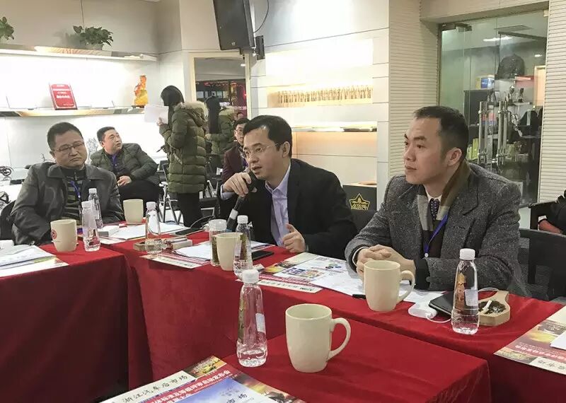 2017年浙江省汽车装饰美容养护行业协会发展研讨会暨宁波车总管参观学习之旅圆满成功(图2)