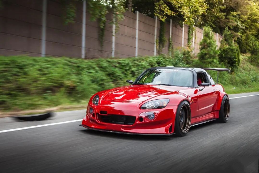 不了解这些汽车梗，那你就OUT了