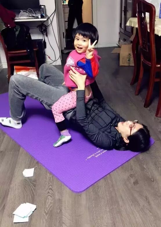 普通二胎妈妈自述:马甲线真没那么难,两个月我做到了-怀孕期