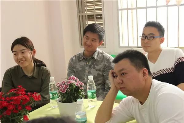 瑞德特外教漫談同為禮儀，中美大不同