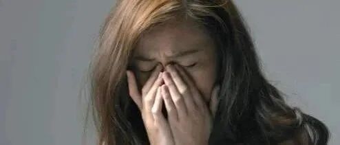 口臭源头在胃里，天天刷牙照样臭！吃一颗，从胃到嘴都是迷人香！