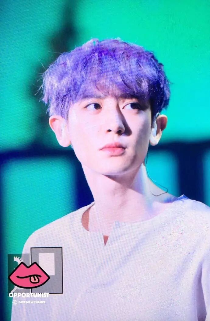 灿烈换新发色 紫色美哭了 Exo 微信公众号文章