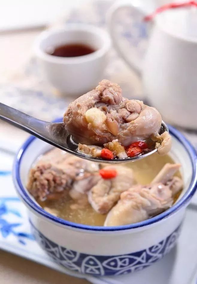 夏天这么吃，孩子个头蹿一蹿！这五种家常菜比钙片还强10倍