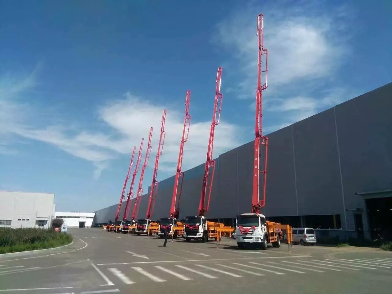 混凝土泵车
