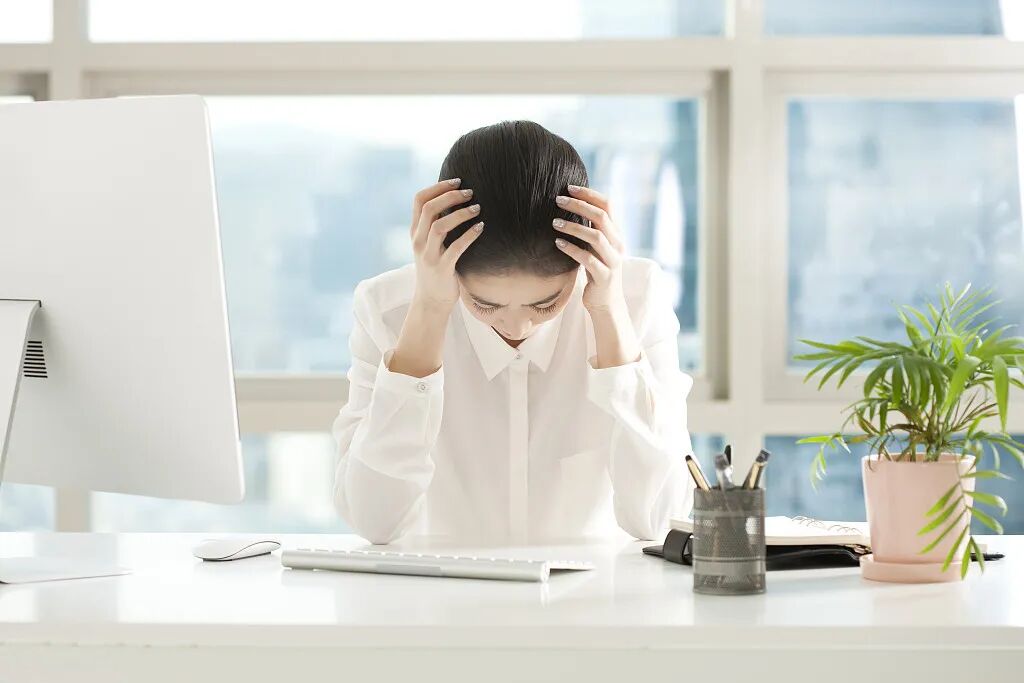 气血不足百病生，一个小动作，气血迅速补起来！