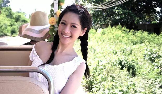 整容、转移老公12亿资产,曾经春晚的常驻嘉宾,今差点瘫痪在床!