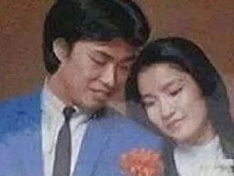 费玉清爱了她42年,一直坚持不成亲,此时53岁的她来逼婚!