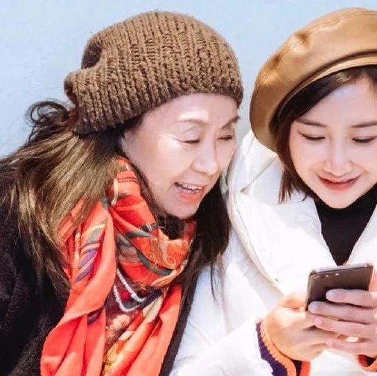 大家都在骂何雯娜的婆婆，但我却想要同款！